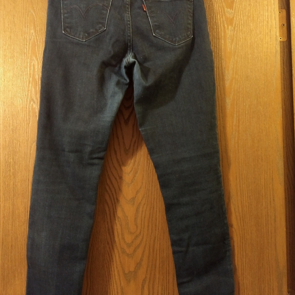 Denim Levi Jeans - Picture 3 of 3